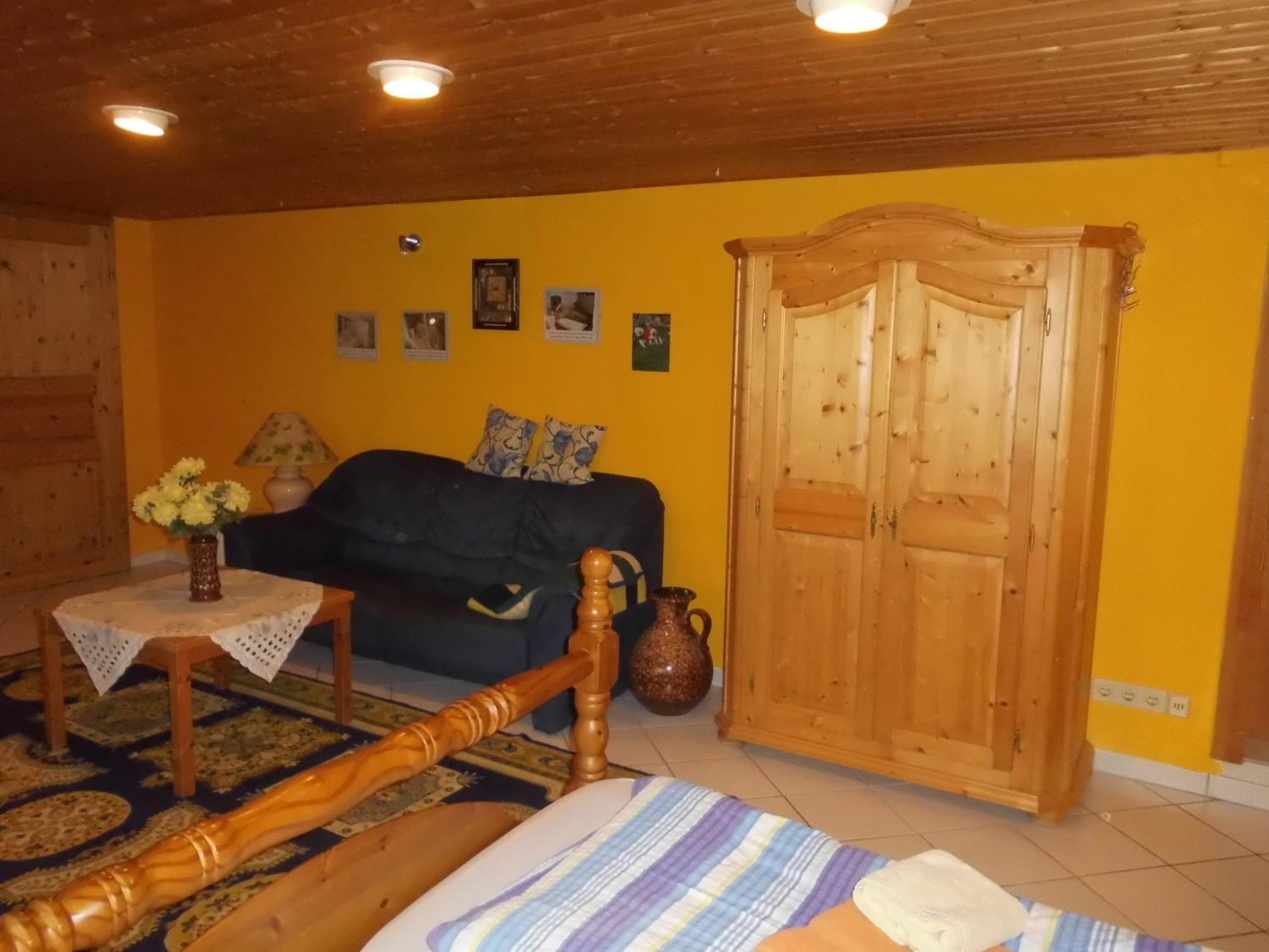 Проживание в семье Gaestehaus *