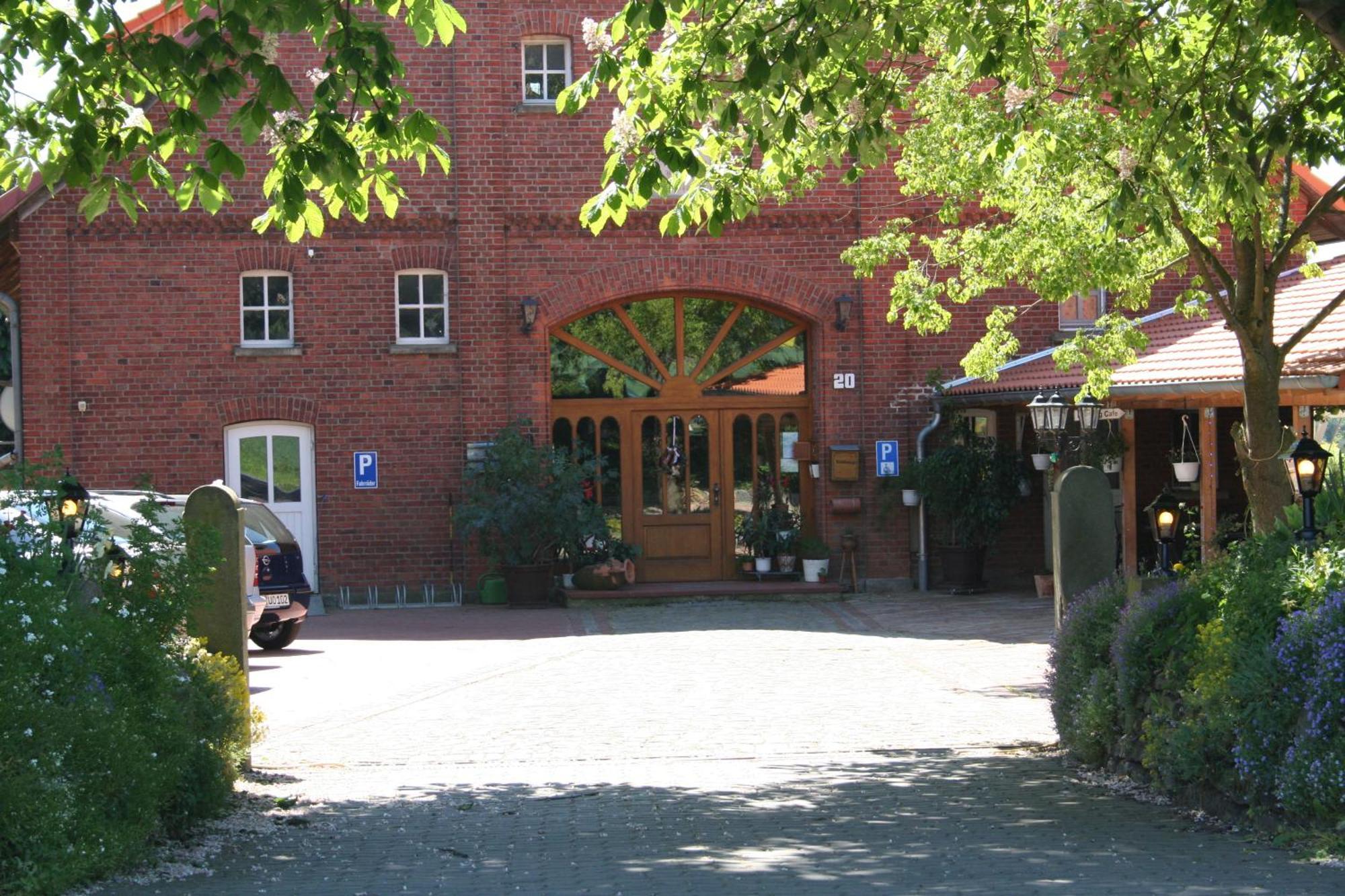 Проживание в семье Gaestehaus Auhagen